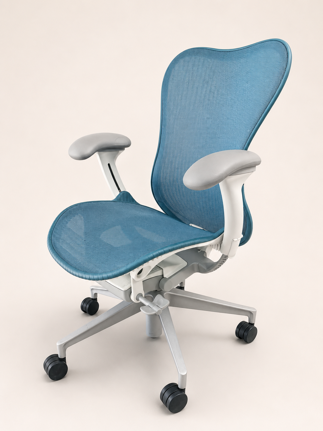 Herman Miller Mirra 2